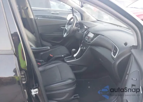 2022 Chevrolet Trax Awd Lt z USA, uszkodzony, nr VIN KL7CJPSM4NB503316